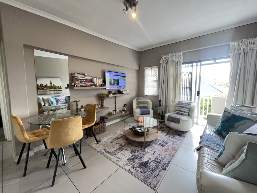 2 Bedroom Property for Sale in Parklands Western Cape